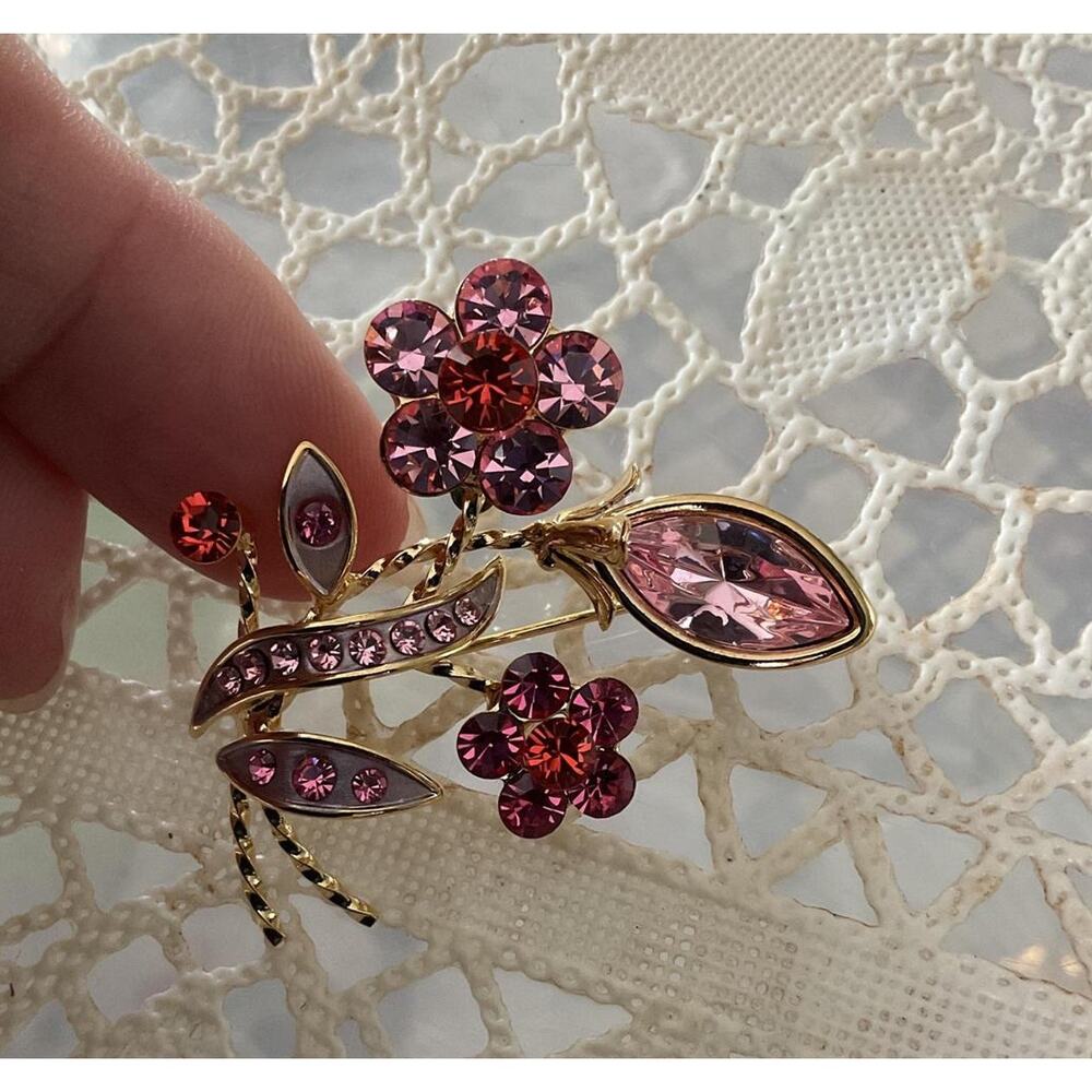 Rhinestone Flower Brooch Pin Pink Dark Pink NEW